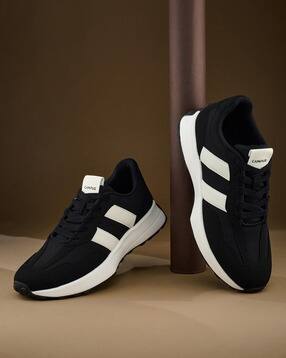 Men Round-Toe Casual Shoes with Lace Fastening