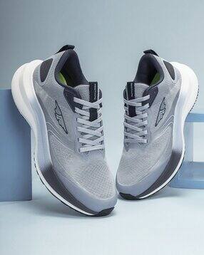 Men Sports Shoes with Mesh Upper