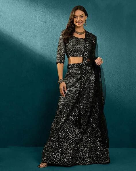 Buy Black Lehenga Choli Sets for Women by SVARAA Online