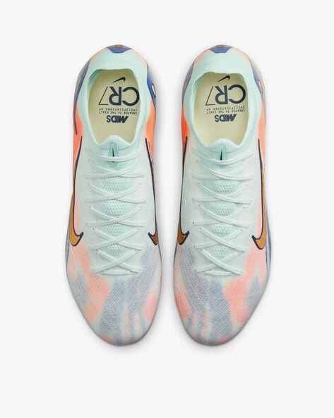 Buy Green Sports Shoes for Men by NIKE Online