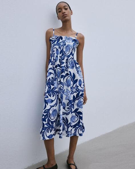 Buy H&M Women Smocked-Bodice Dress Online | Ajio.com Buy H&M Women Smocked-Bodice Dress Online | Ajio.com