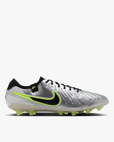 Buy Grey Sports Shoes for Men by NIKE Online | Ajio.com