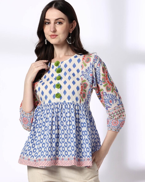 FUSION Women Printed Relaxed Fit Round-Neck Top