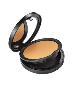 Studio Fix Powder Plus Foundation - NC42