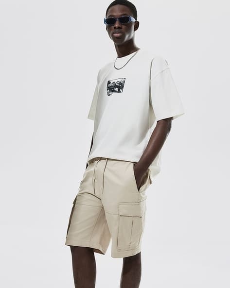 Buy Beige Shorts 3/4ths for Men by H&M Online