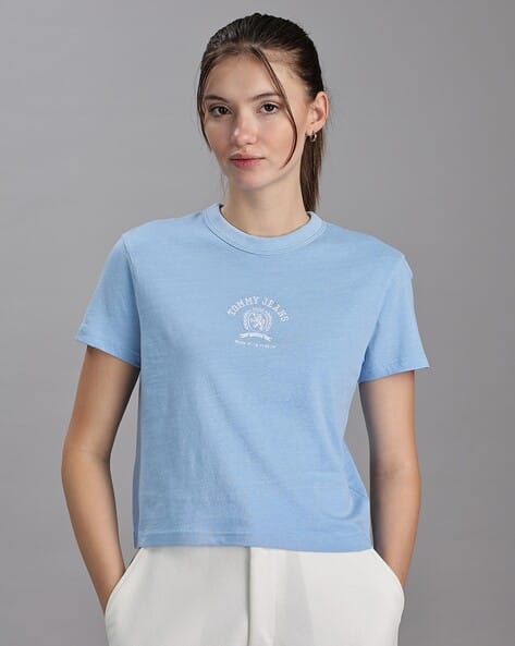 TOMMY HILFIGER Women Varsity Crest Regular Fit Crew-Neck T-Shirt