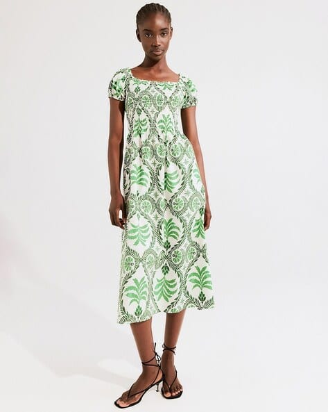 makeup for sage green dress Dahlia Maxi Dress
