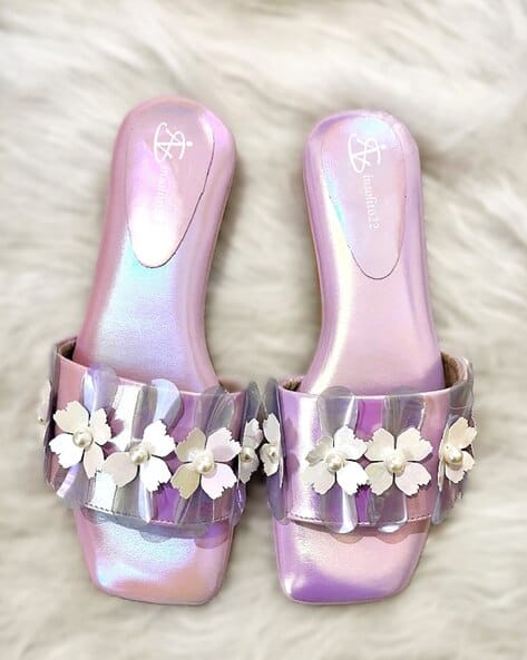 Women Embellished Slip-On Flat Sandals
