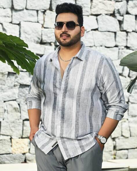 Instafab Plus Men Stripes Relaxed Fit Shirt