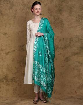 exotic india Women Floral Dupatta with Contrast Border-picture-11