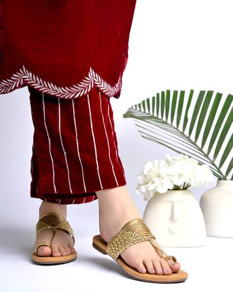 Shoetopia Women Braided Slip-On Toe-Ring Sandals