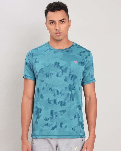 Men Slim Fit Round-Neck T-Shirt