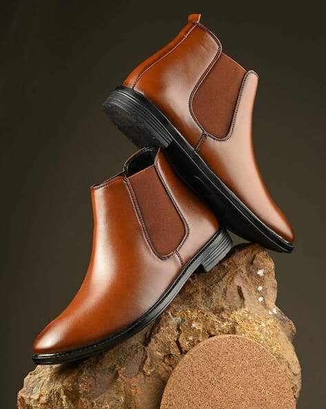 Men Ankle-Length Chelsea Boots with Slip-On Styling