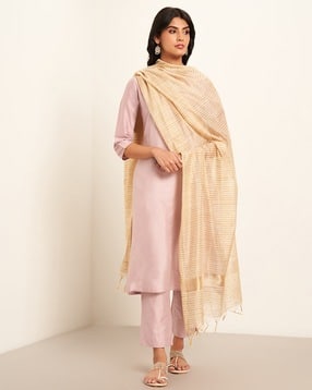 rangmanch by pantaloons Women Striped Dupatta with Tassels-picture-15