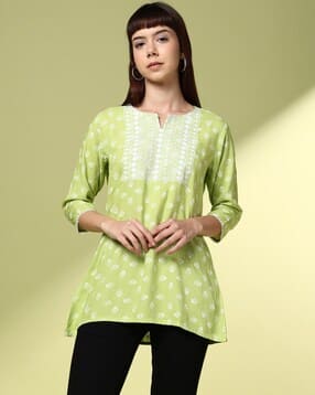 acai Women Floral Print Relaxed Fit Top-picture-27