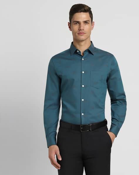 PETER ENGLAND Men Printed Slim Fit Full Shirt with Patch Pocket
