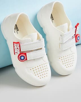 Boys Regular Fit Sneakers