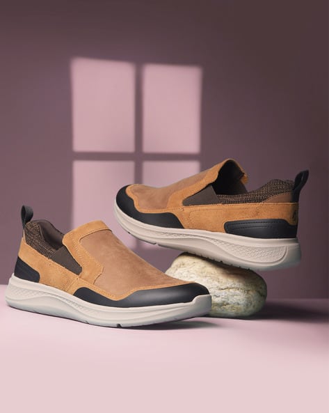 HUSH PUPPIES Men Colourblock Mid-Top Lace-Up Casual Shoes