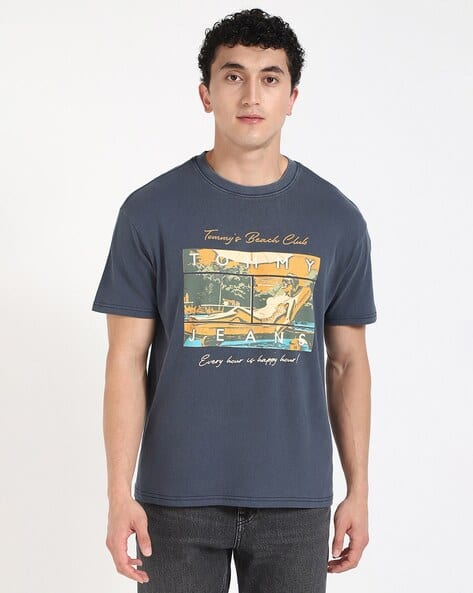 TOMMY HILFIGER Men Graphic Print Relaxed Fit Crew-Neck T-Shirt
