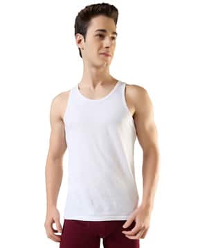 park avenue Men Regular Fit Vest with Round Neck-picture-17