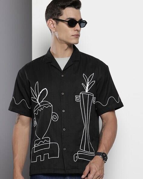 The Indian Garage Co Men Resort Graphic Print Relaxed Fit Shirt