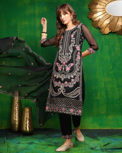 BERRYLICIOUS Embroidery Straight Kurta Set