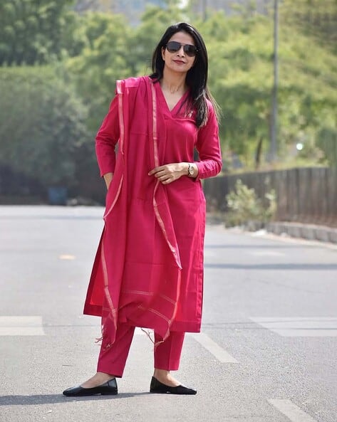 Women V-Neck Straight Kurta Set