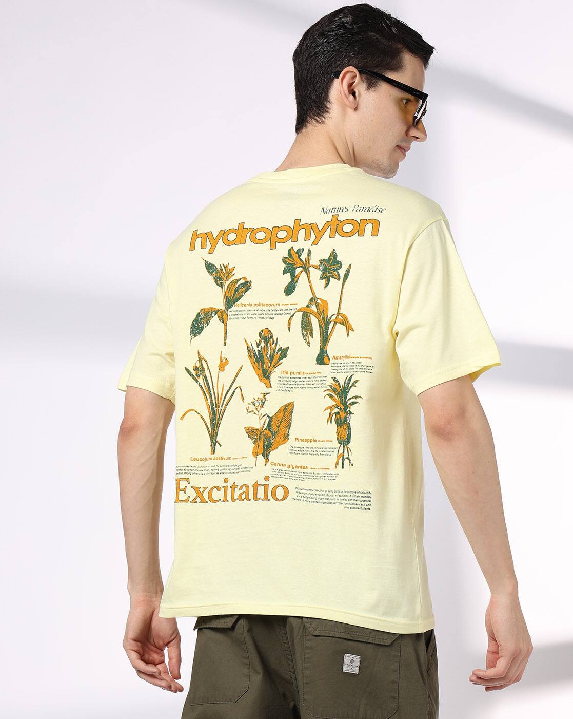 -1117Wx1400H-443066733-yellow-