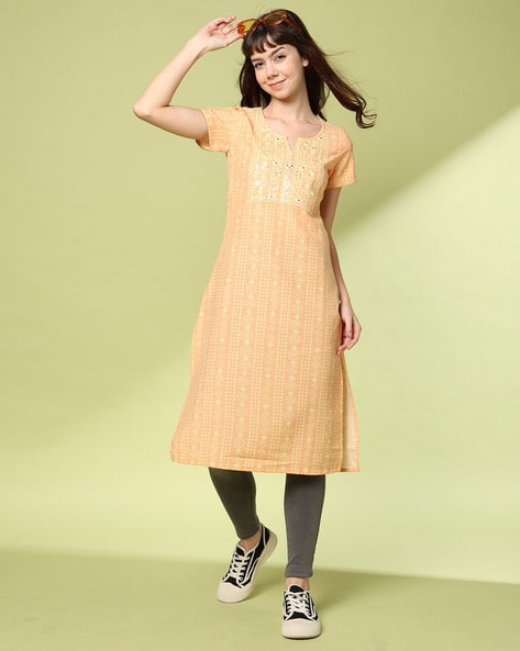 Acai Women Printed Straight Kurta