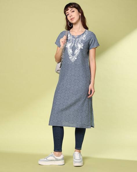 Acai Women Straight Kurta with Embroidered Yoke
