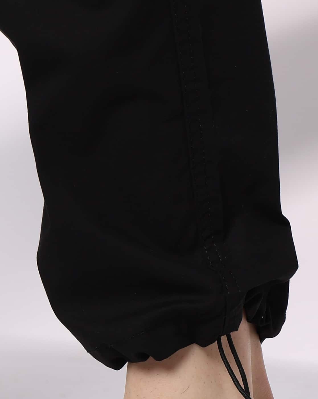 Men Loose Fit Cargo Trousers