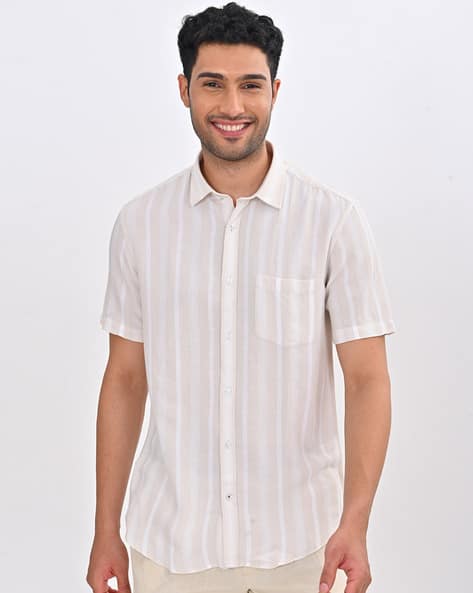INDIAN TERRAIN Men Striped Slim Fit Shirt