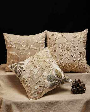  Cotton Embroidered Zip Closure Cushion Cover 
