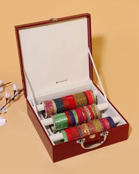  3 Rod Bangle Organizer Closed Box-image-24