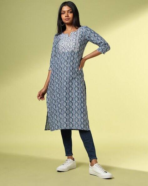 Acai Women Printed Straight Kurta