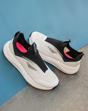 Women Low-Top Walking Shoes-image-9