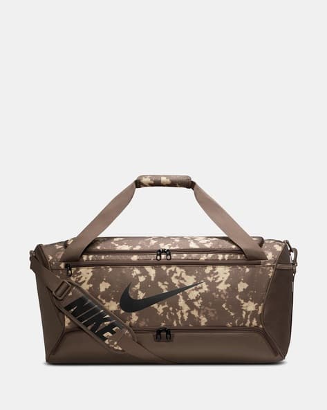 NIKE Men Brasilia Medium Duffel Bag