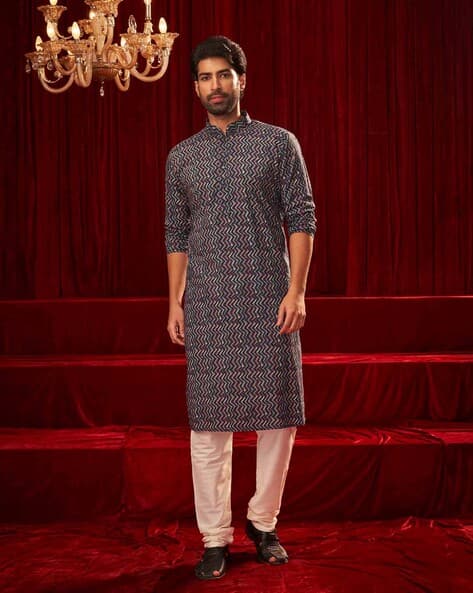 Men Mandarin Collar Long Kurta