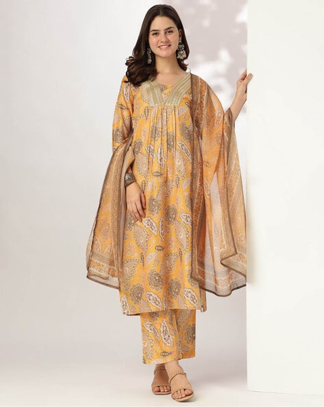 Janasya Women Silk Blend Floral Printed Straight Kurta Set