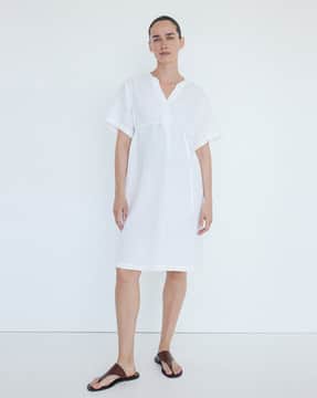 -288Wx360H-700388928-white-