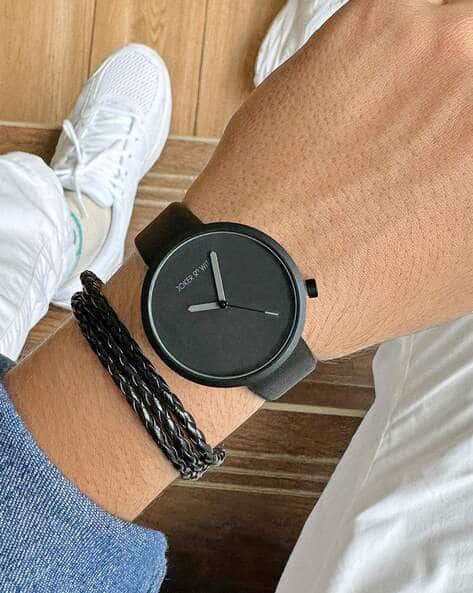 Joker & Witch Men Analogue Wrist Watch with Bracelet