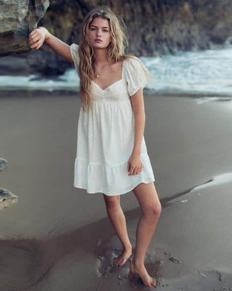 Buy H&M Women Fit And Flare Dress Online | Ajio.com Buy H&M Women Fit And Flare Dress Online | Ajio.com