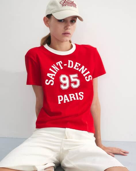 Women Typographic Print Round-Neck T-Shirt