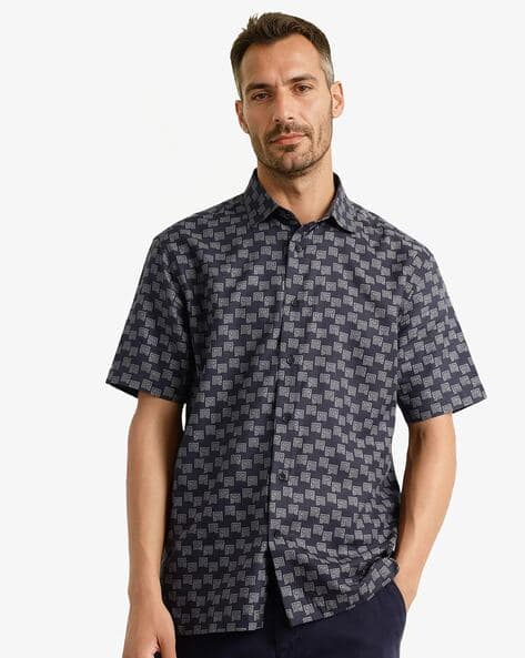 Rare Rabbit Men Printed Boxy Fit Shirt
