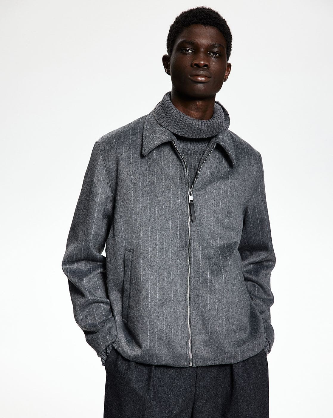 -1117Wx1400H-700968633-grey-