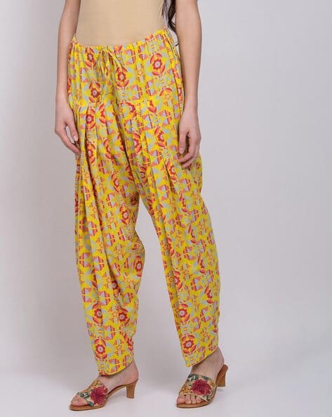Rangriti Women Floral Print Salwar