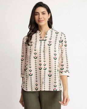 pink fort Women Floral Print Slim Fit Top with Mandarin Collar-picture-17
