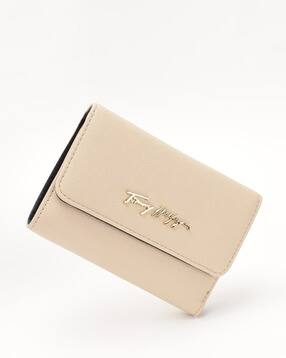 tommy hilfiger Women Tri-Fold Wallet with Metal Logo-picture-15