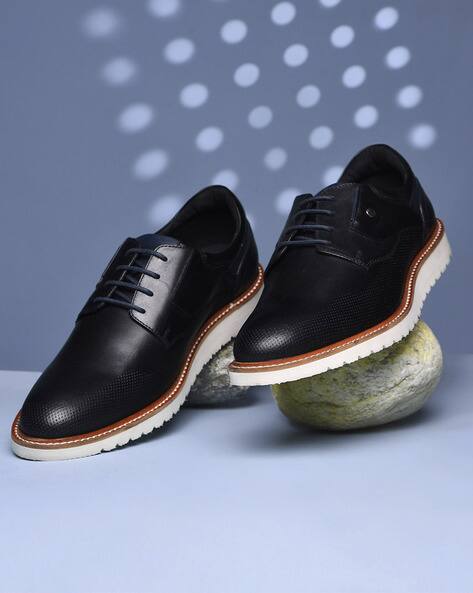 HUSH PUPPIES Men Low-Top Lace-Up Shoes