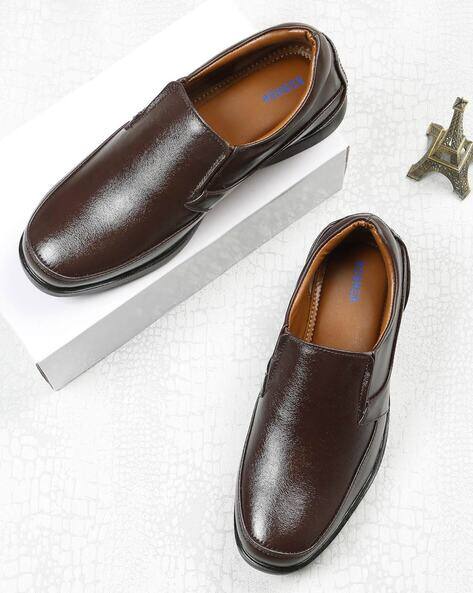 KOSHER Men Croc-Embossed Slip-On Mocassins